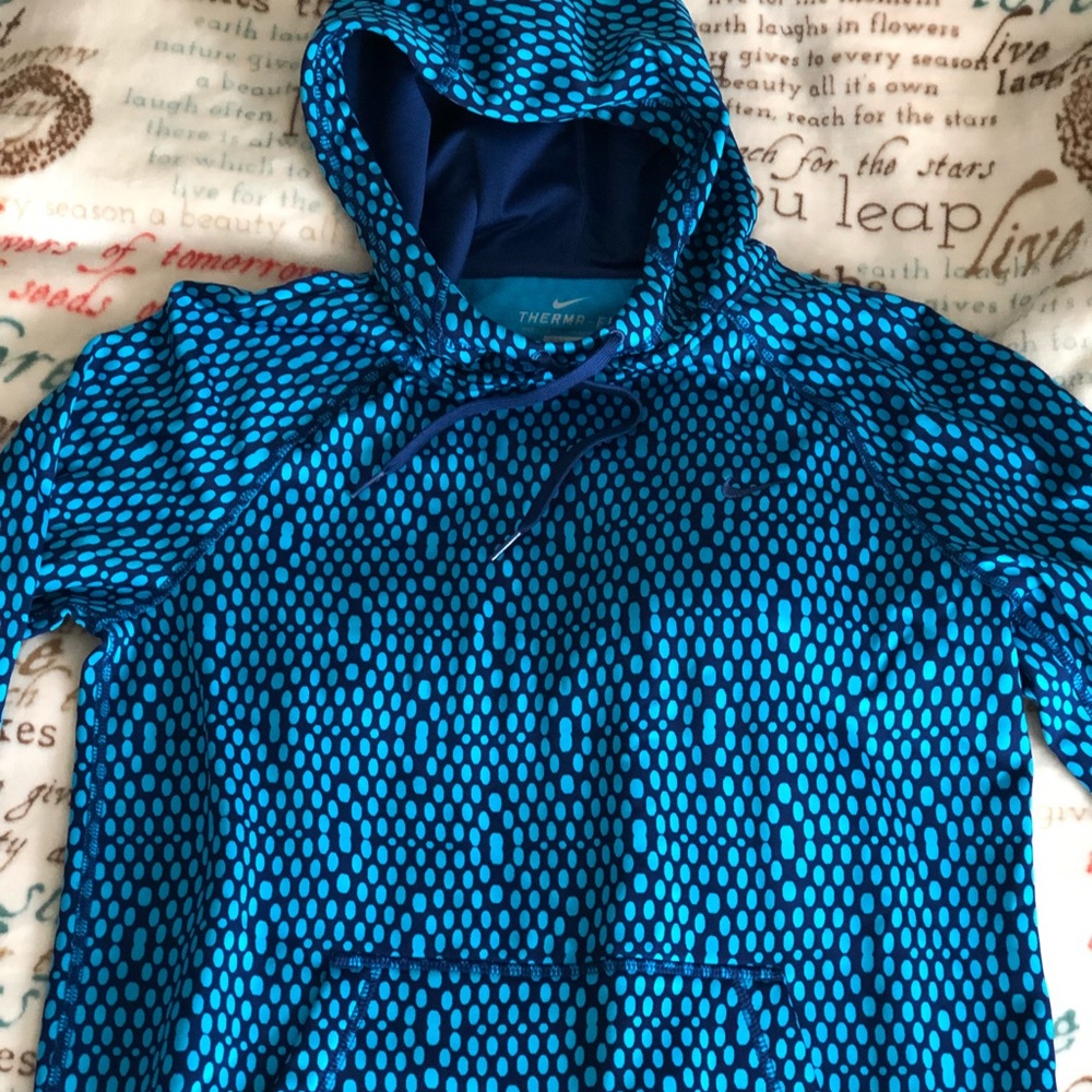 Nike thermafit hoodie